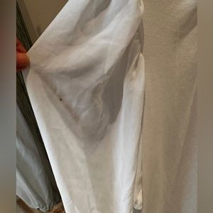 Nice blouse, never worn.